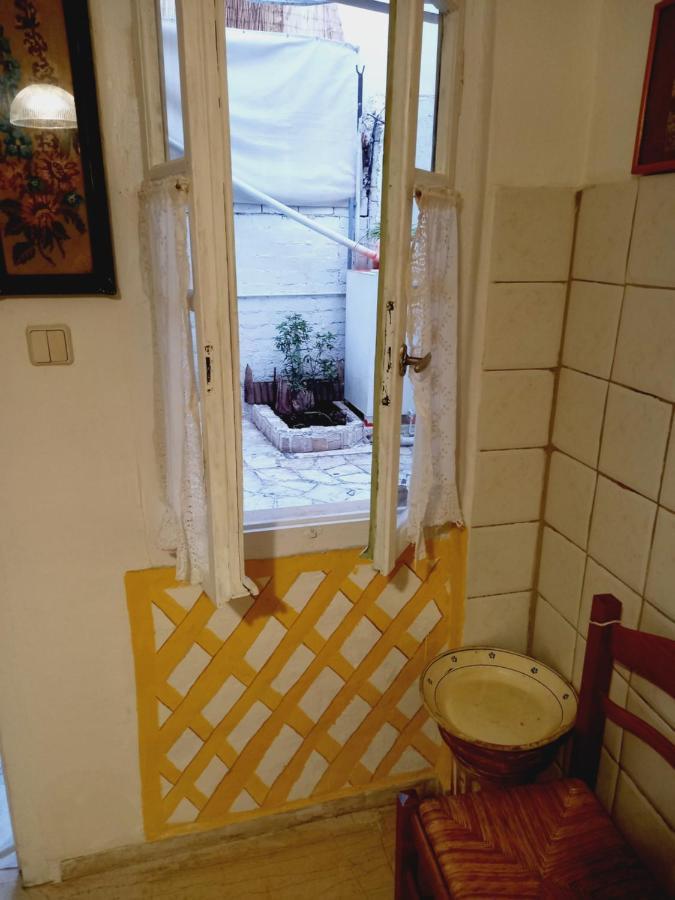 Апартаменты Στην Αυλή Της Ράχης Каламата Экстерьер фото